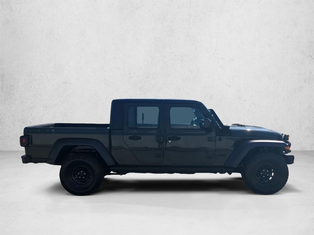 Used 2023 Jeep Gladiator Sport Crew Cab Pickup