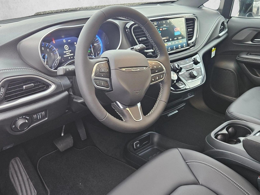 New 2027 Chrysler Pacifica Select Van Passenger Van