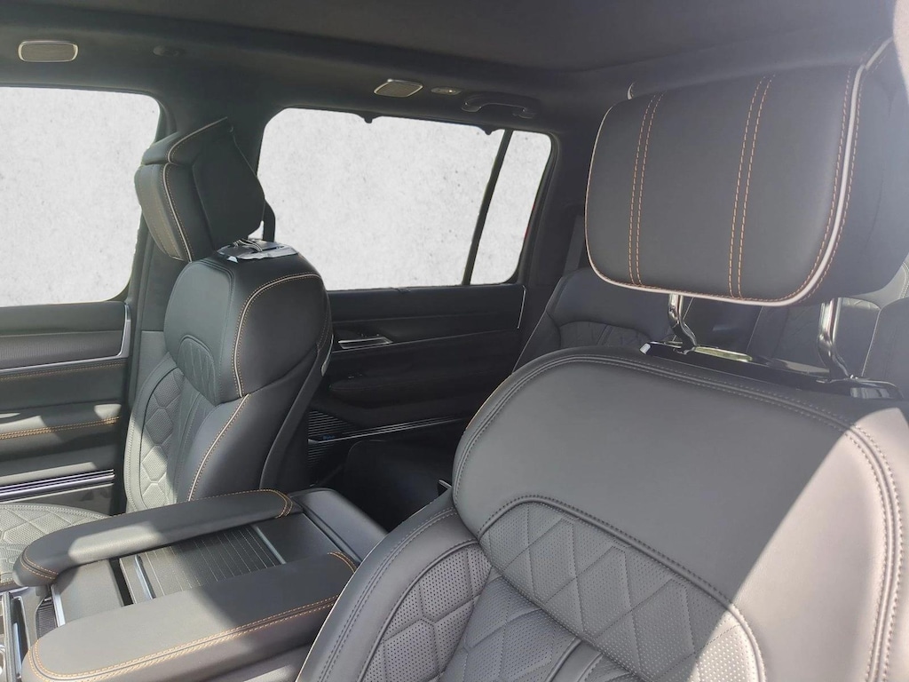 New 2026 Jeep Grand Wagoneer Summit Reserve SUV