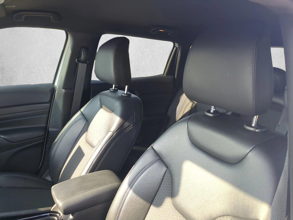 New 2026 Jeep Compass Latitude Altitude SUV