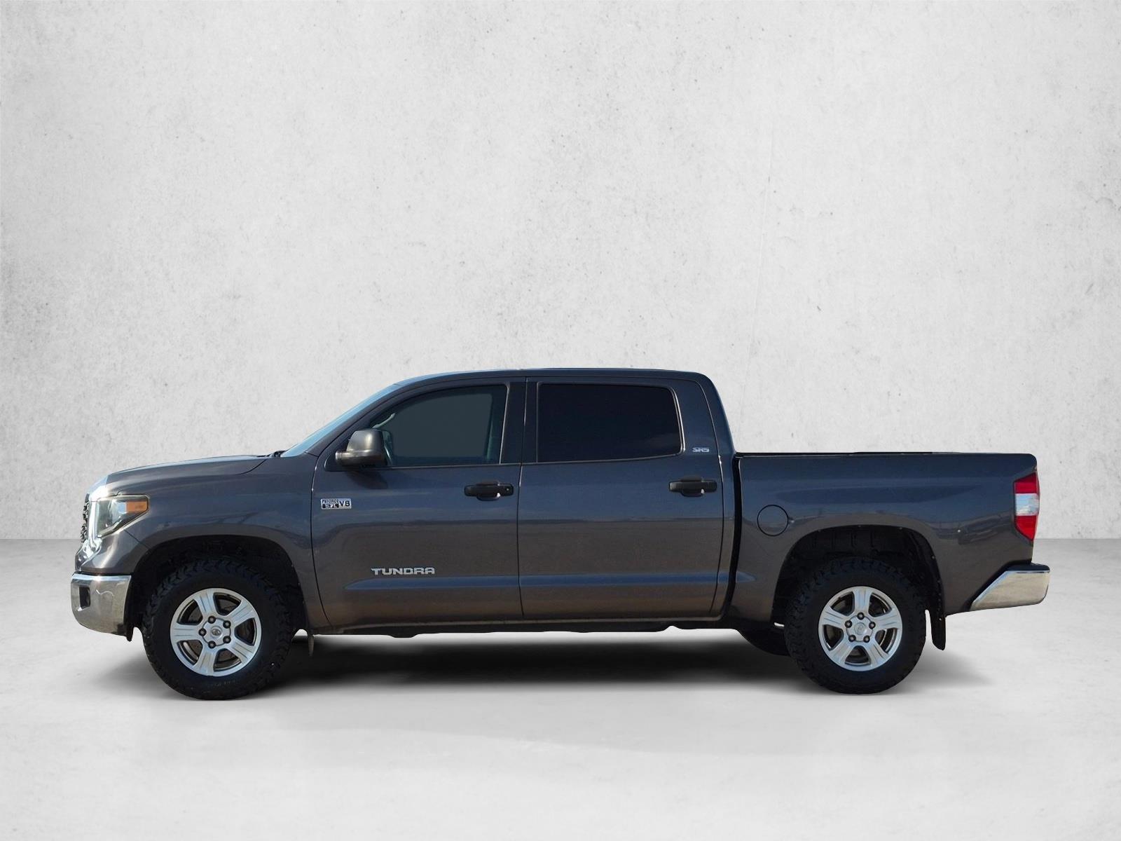 2019 Toyota Tundra SR5 - Photo 9