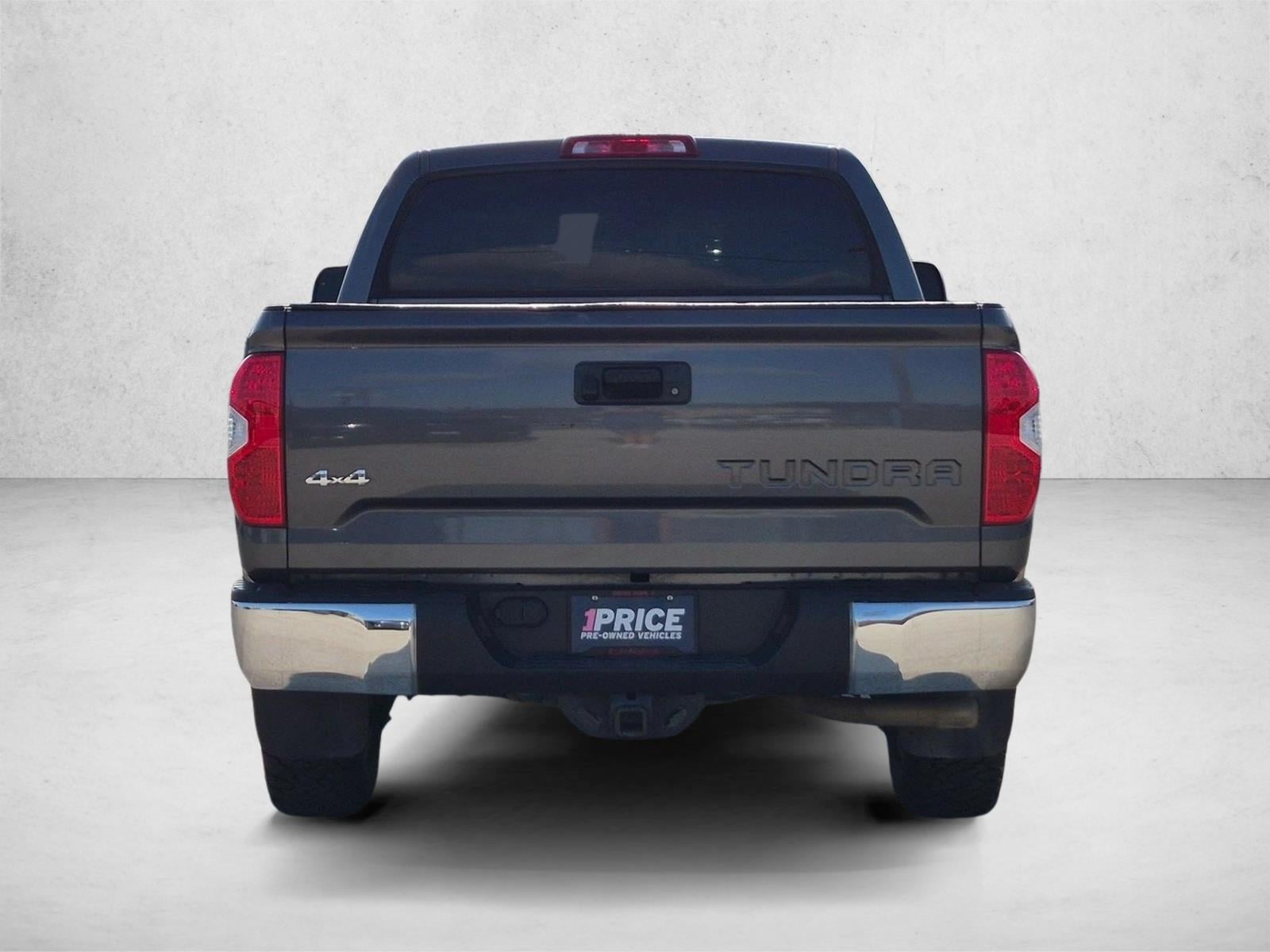 2019 Toyota Tundra SR5 - Photo 7