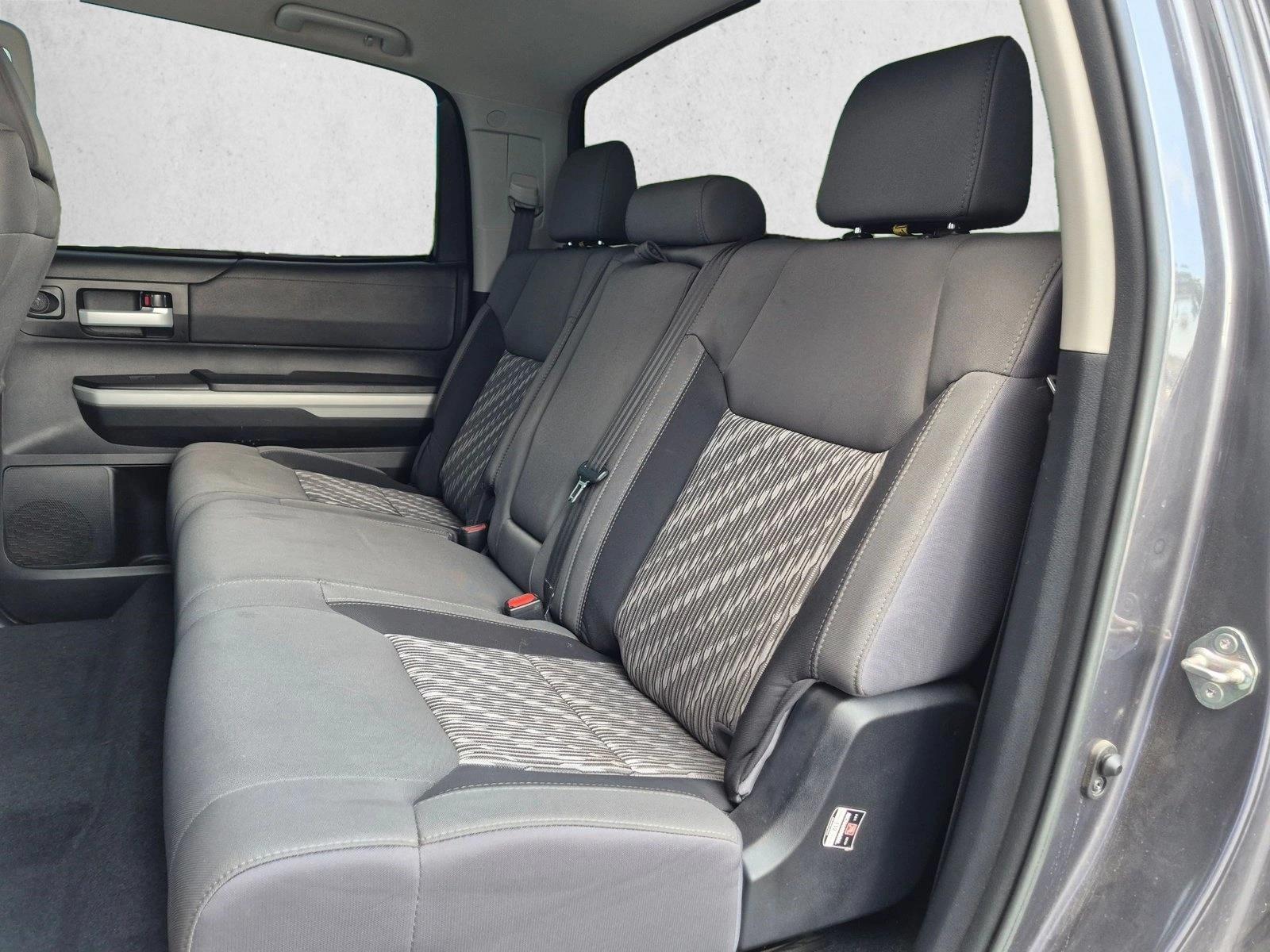 2019 Toyota Tundra SR5 - Photo 19