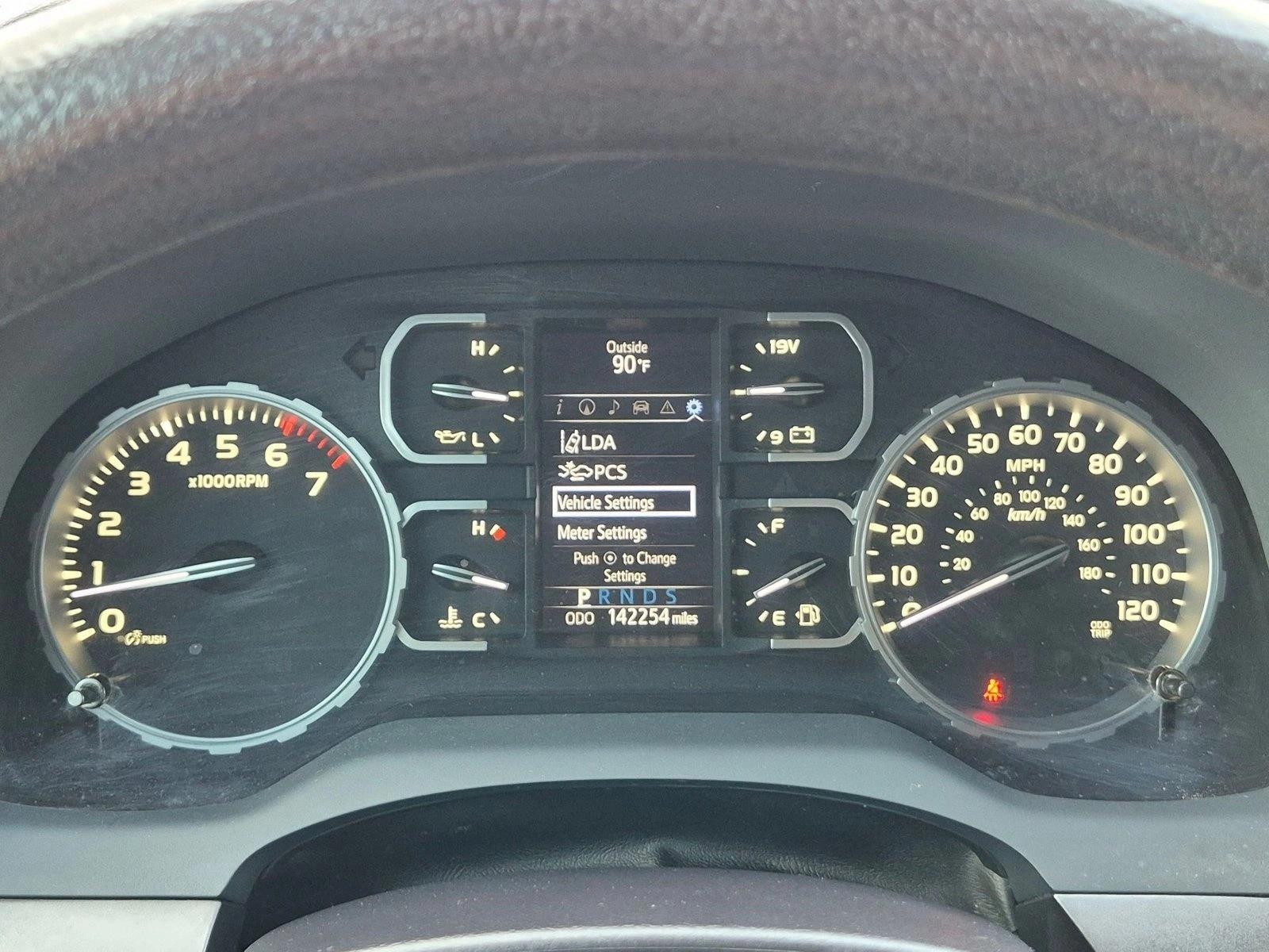 2019 Toyota Tundra SR5 - Photo 11