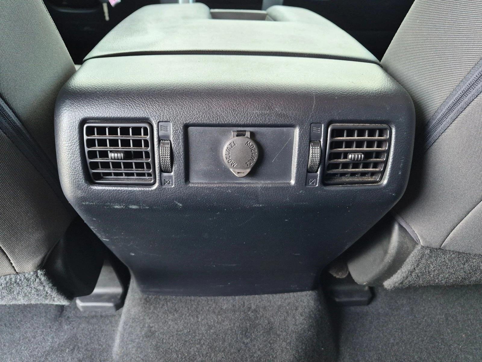 2019 Toyota Tundra SR5 - Photo 17