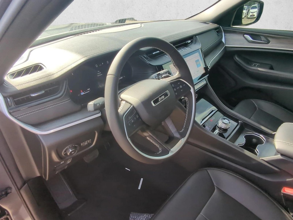 New 2026 Jeep Grand Cherokee Limited SUV