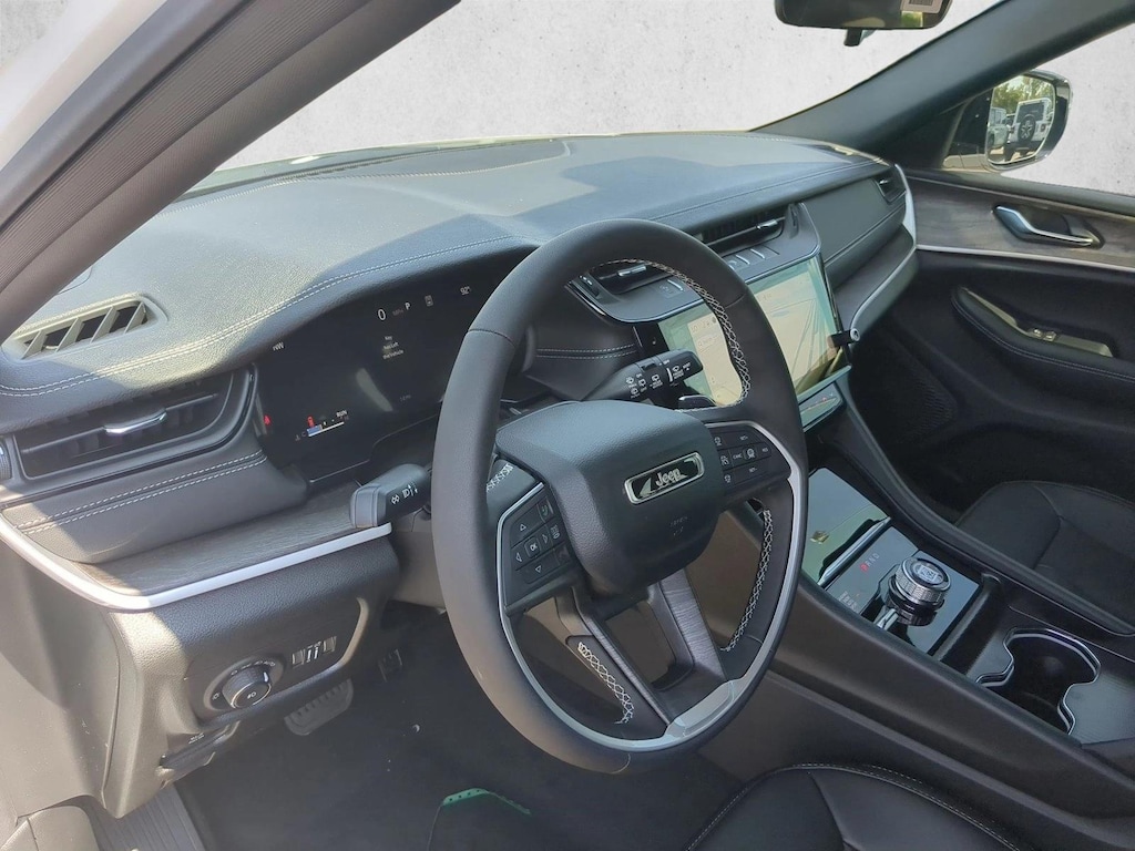 New 2026 Jeep Grand Cherokee Limited SUV