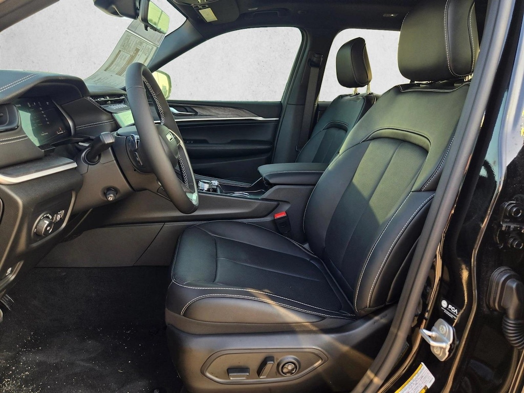 New 2026 Jeep Grand Cherokee Limited Reserve SUV