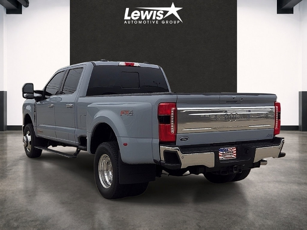 Used 2025 Ford F-350SD King Ranch Truck Crew Cab