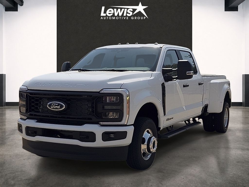  Ford F-350SD