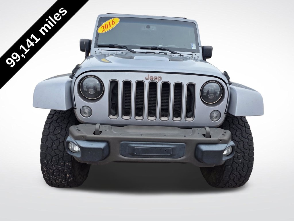 Used 2016 Jeep Wrangler Unlimited Sahara SUV