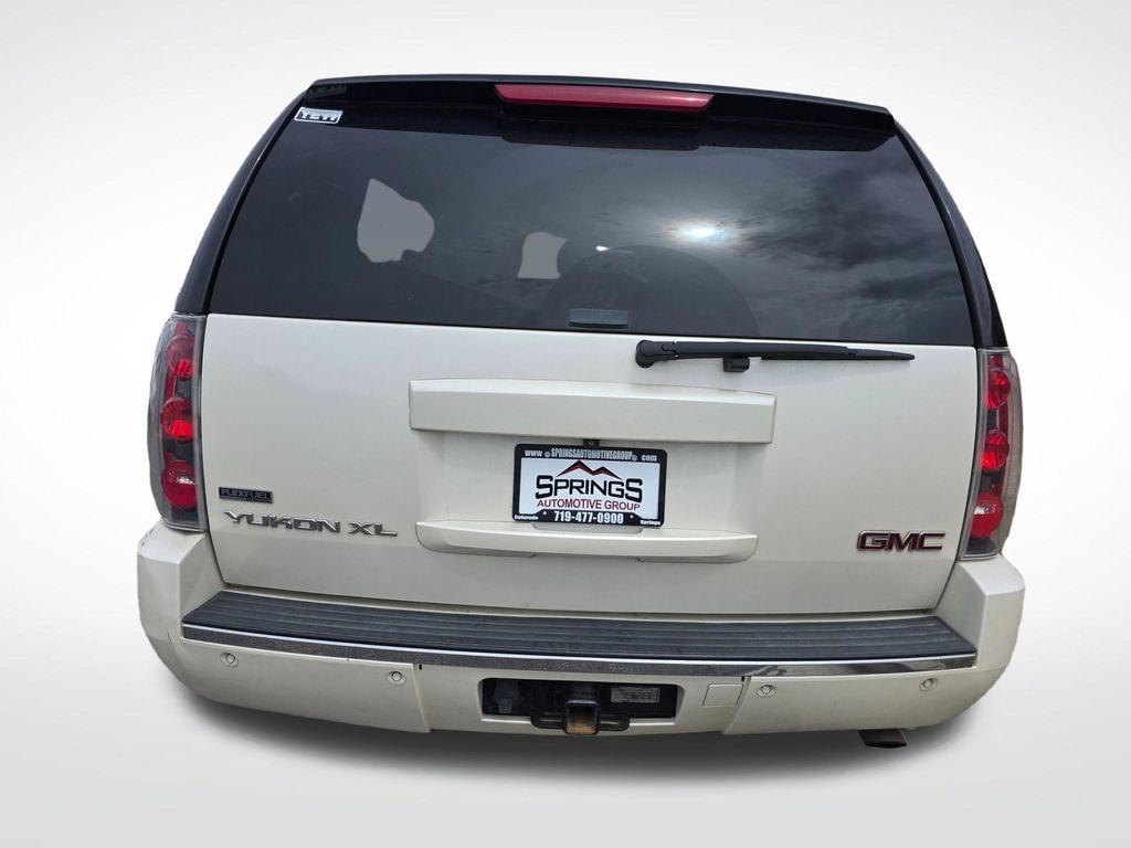 Used 2011 GMC Yukon XL Denali SUV