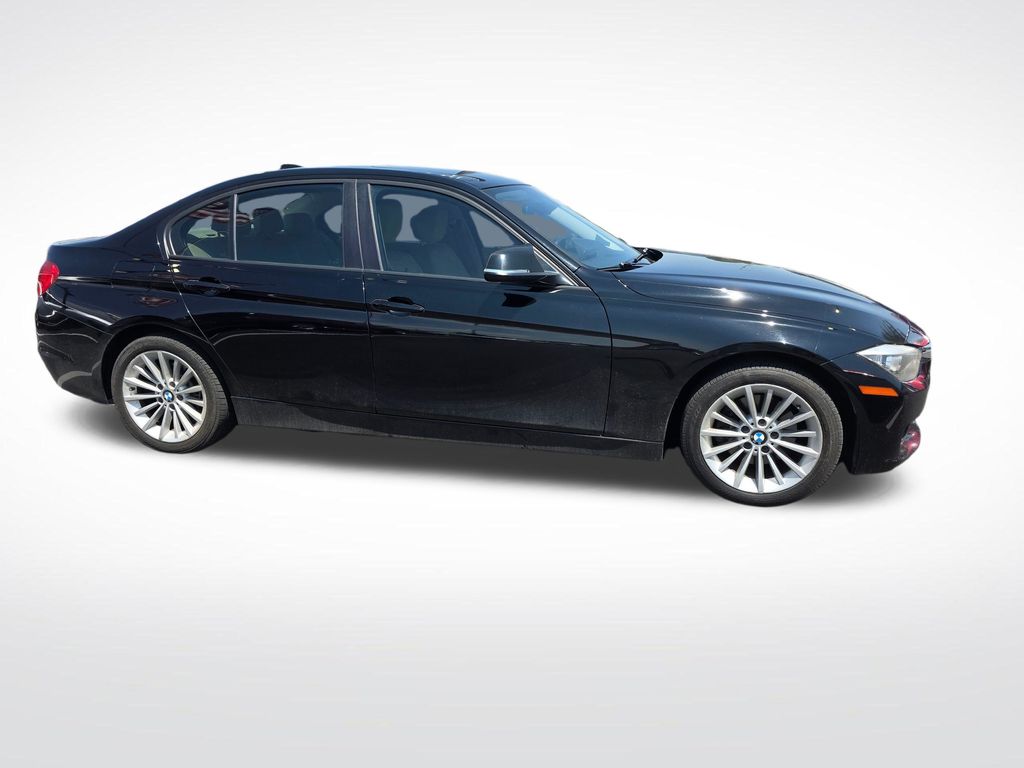 Used 2014 BMW 3 Series 320i xDrive Sedan