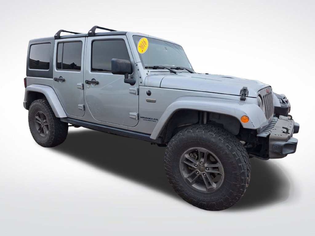 Used 2016 Jeep Wrangler Unlimited Sahara SUV
