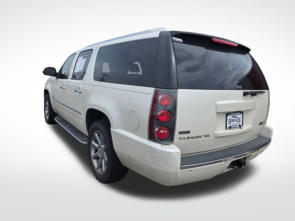 Used 2011 GMC Yukon XL Denali SUV