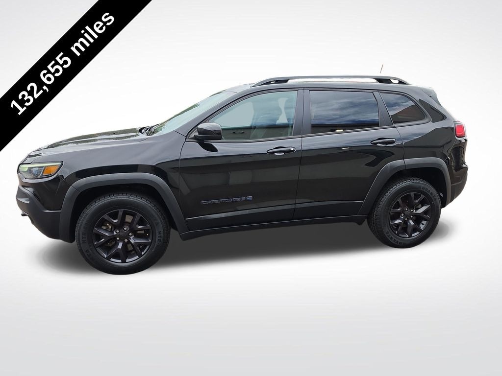 Used 2020 Jeep Cherokee Latitude SUV