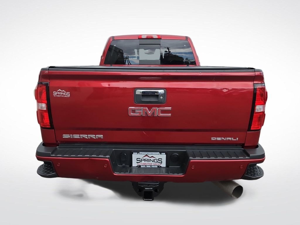 Used 2019 GMC Sierra 2500HD Denali Truck Crew Cab