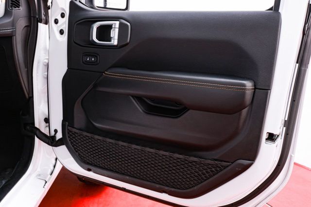2025 Jeep Wrangler 4-Door Sahara - Photo 18