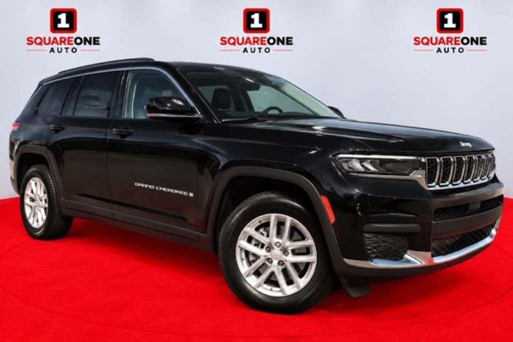 Used 2023 Jeep Grand Cherokee L Laredo SUV