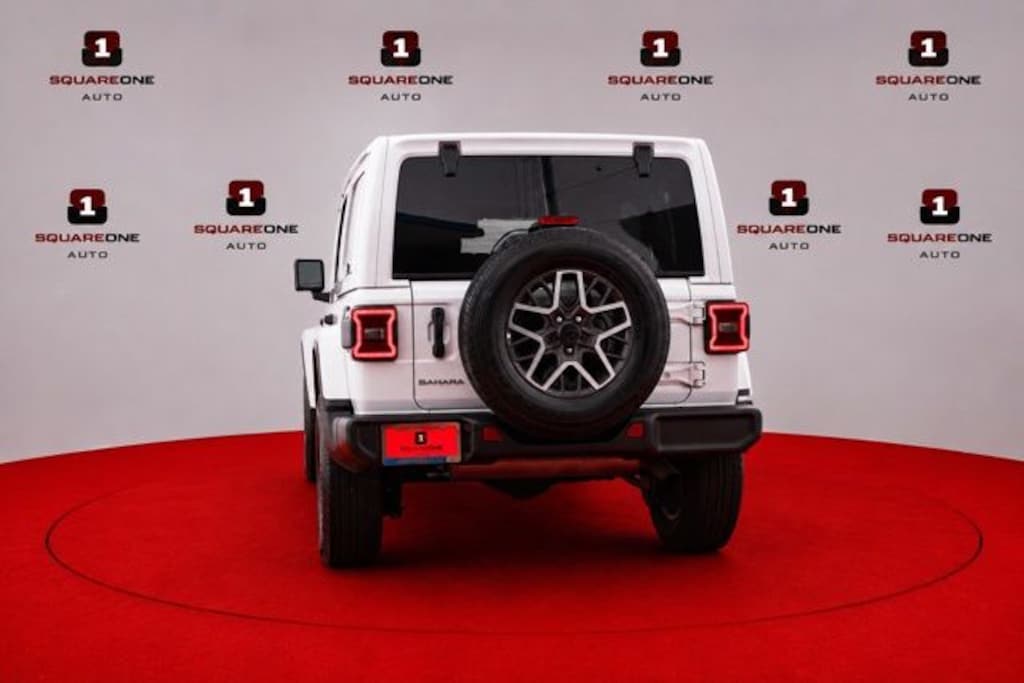 Used 2025 Jeep Wrangler Sahara SUV