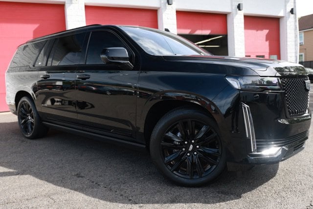 2023 Cadillac Escalade ESV