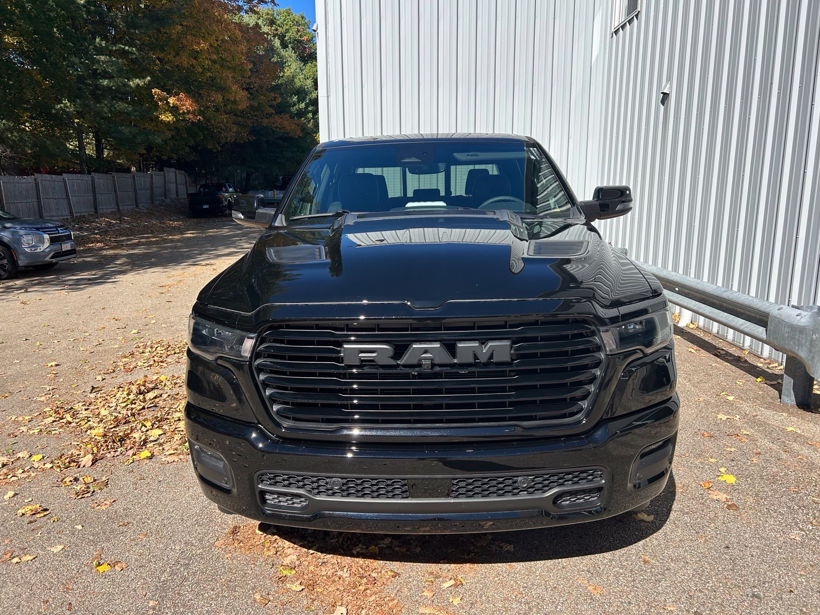 New 2026 Ram 1500 LARAMIE CREW CAB 4X4 5'7 BOX Pickup