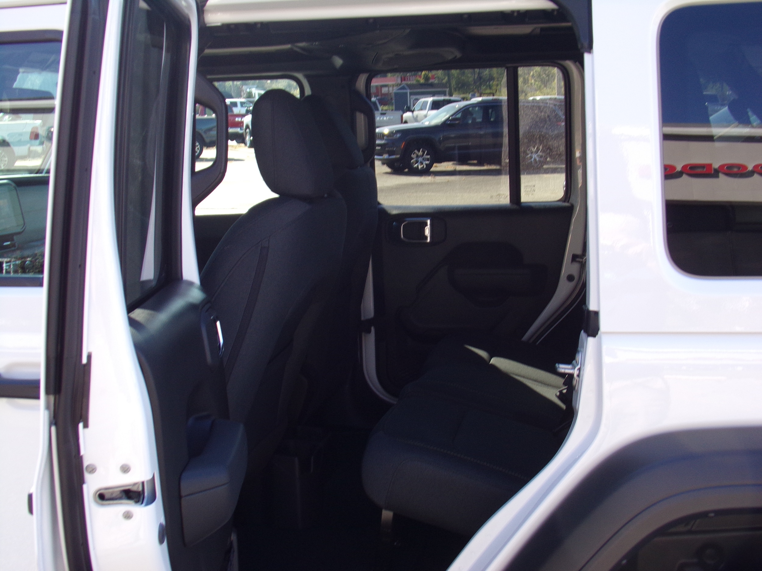 2026 Jeep Wrangler 4-Door Sport S - Photo 7