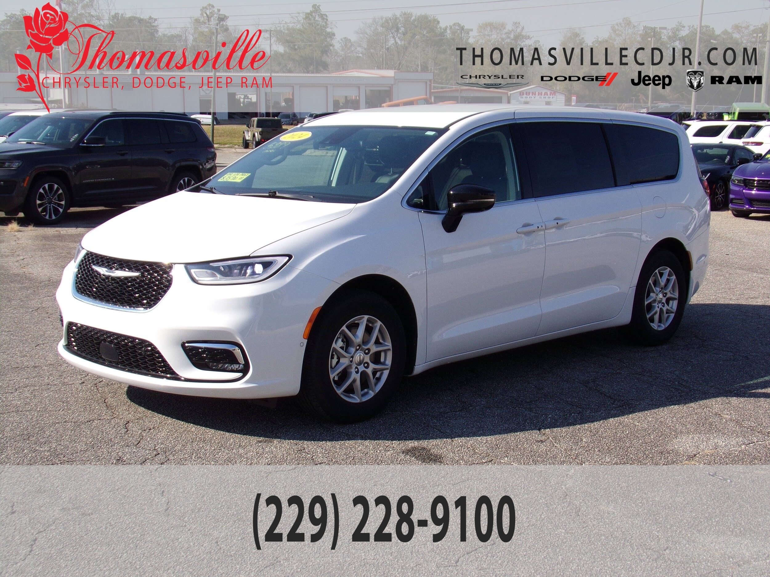 2024 Chrysler Pacifica Touring L