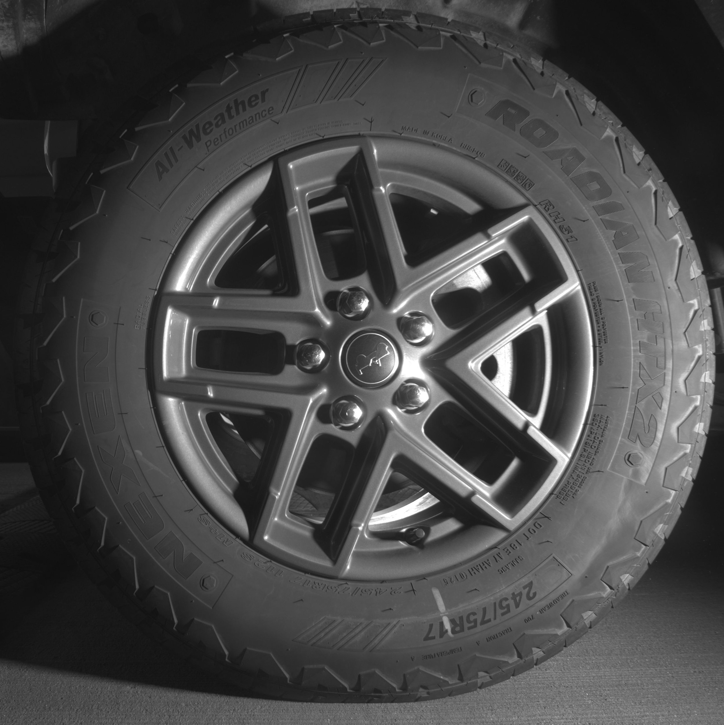 Thumbnail: 2025 Jeep Wrangler - 9