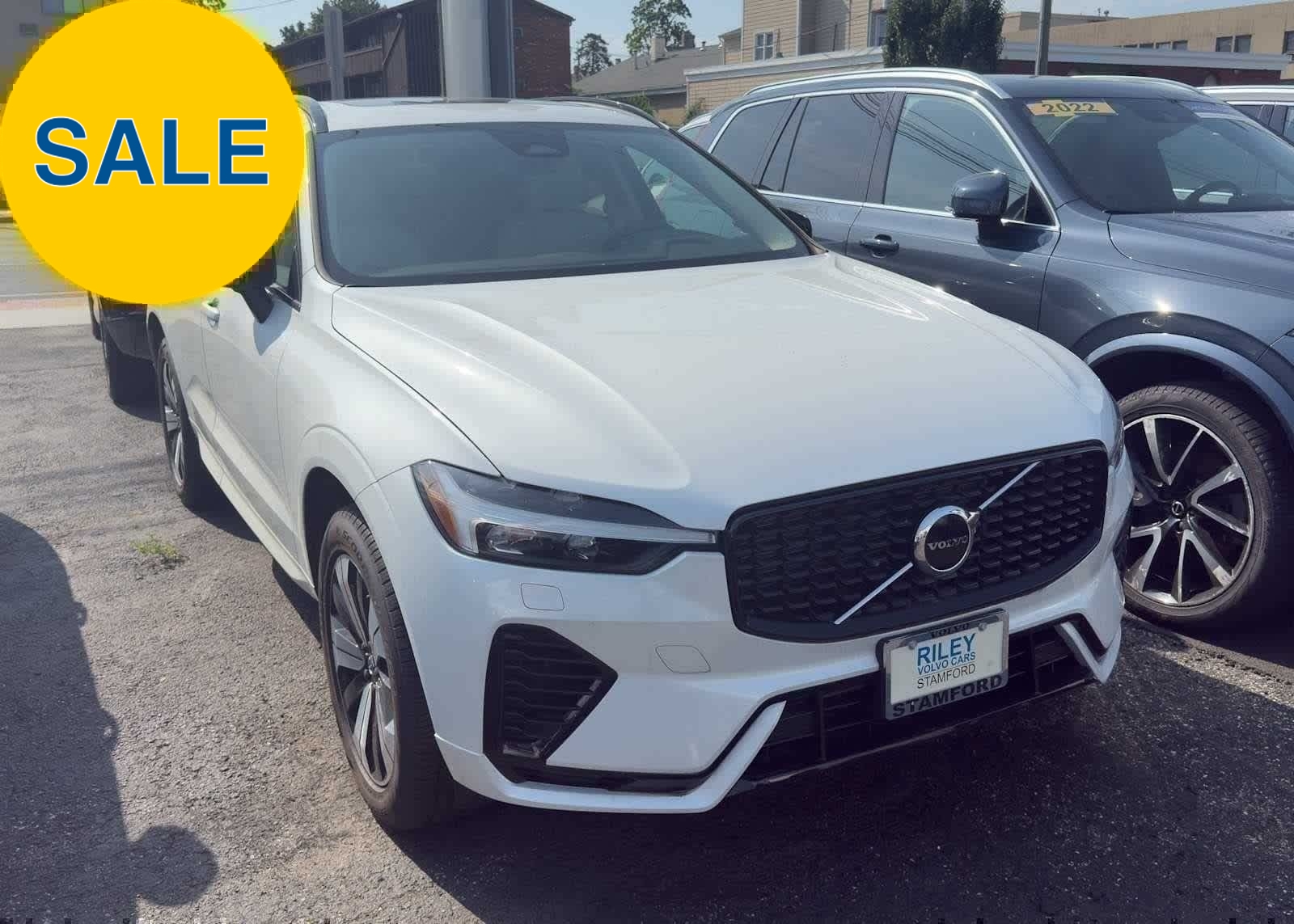 2025 Volvo XC60 plug-in hybrid T8 Core AWD SUV