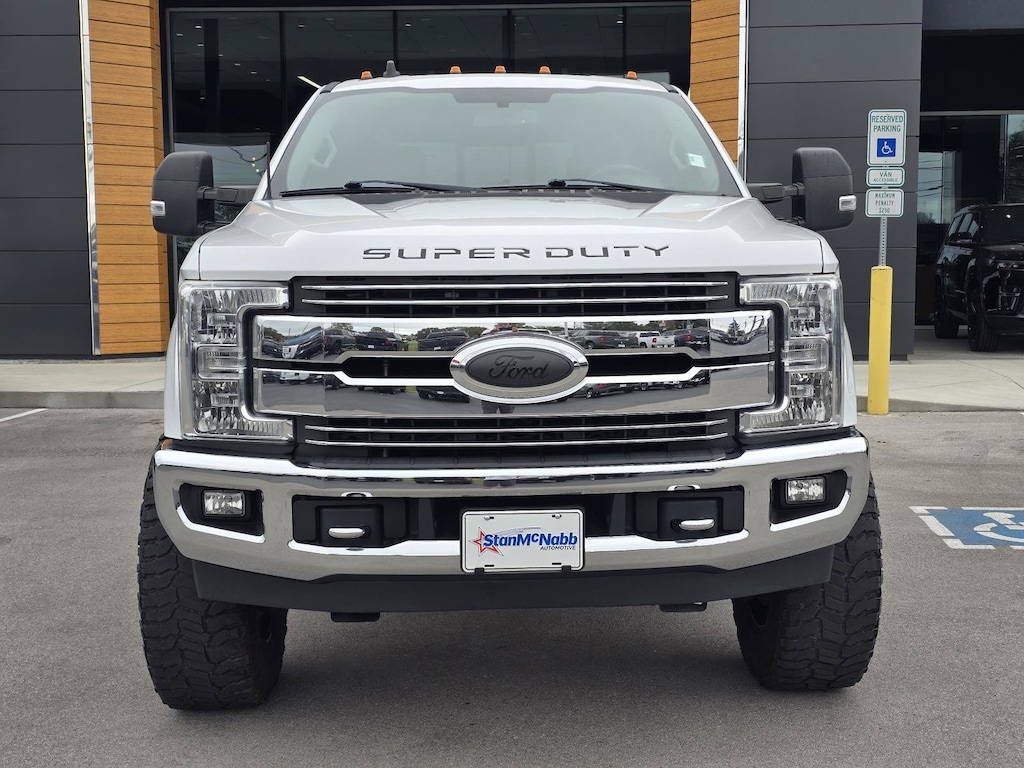 Used 2019 Ford F-250 Lariat Truck Crew Cab