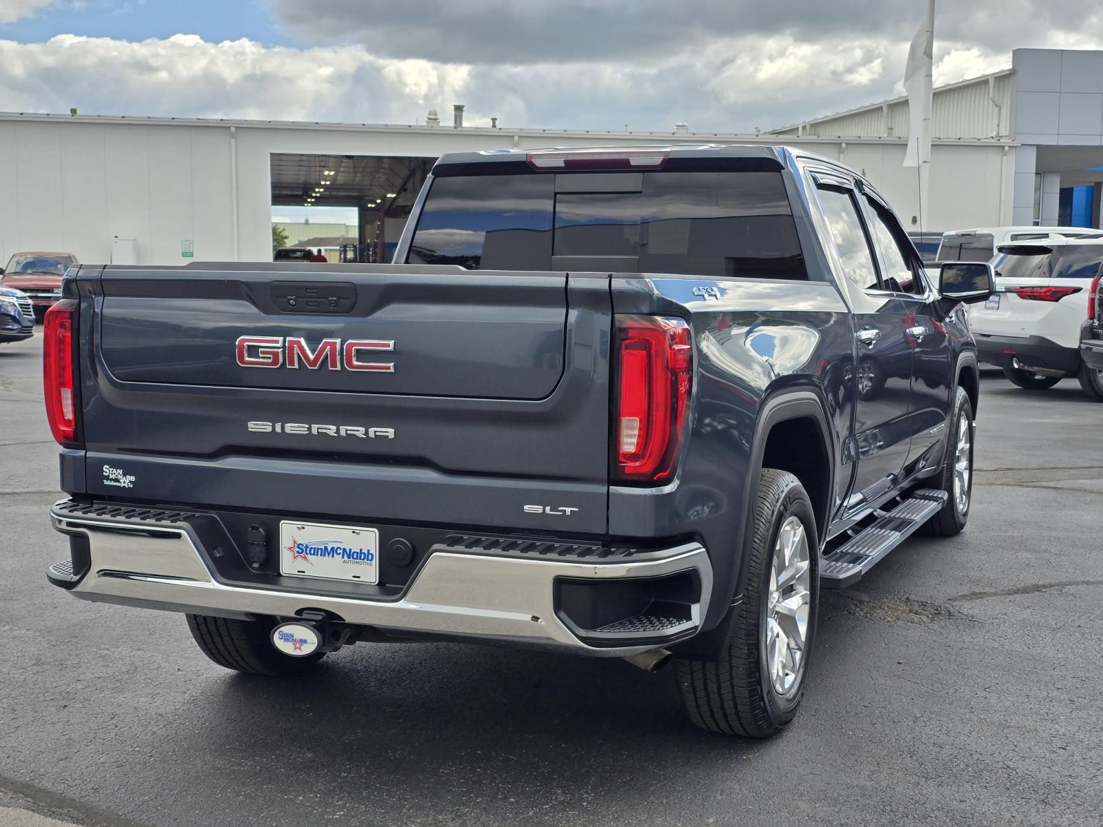 2020 GMC Sierra 1500 SLT - Photo 7