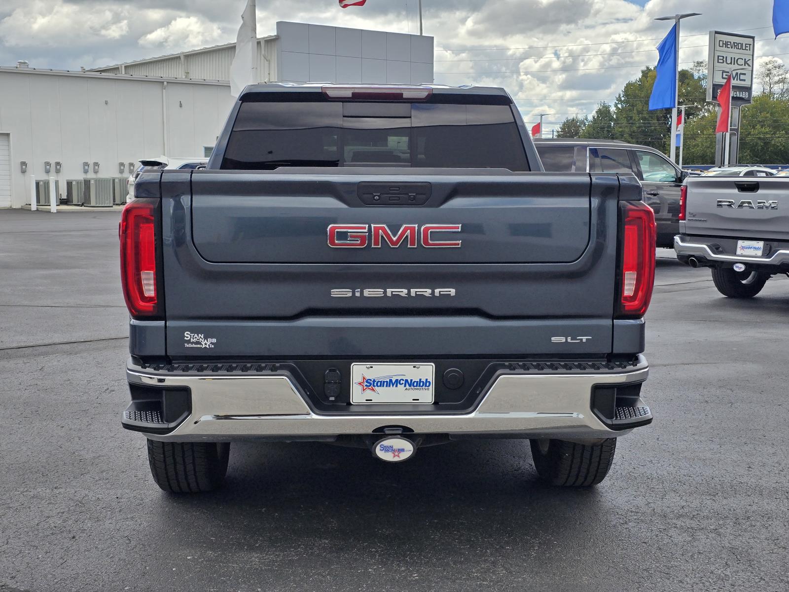 2020 GMC Sierra 1500 SLT - Photo 6
