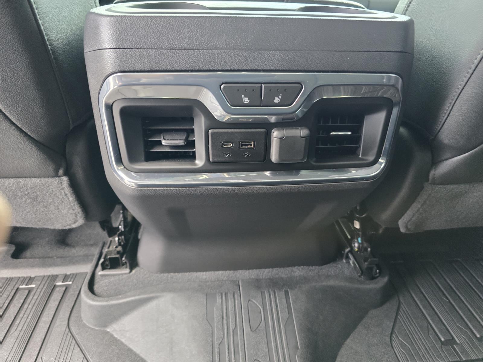 2020 GMC Sierra 1500 SLT - Photo 12