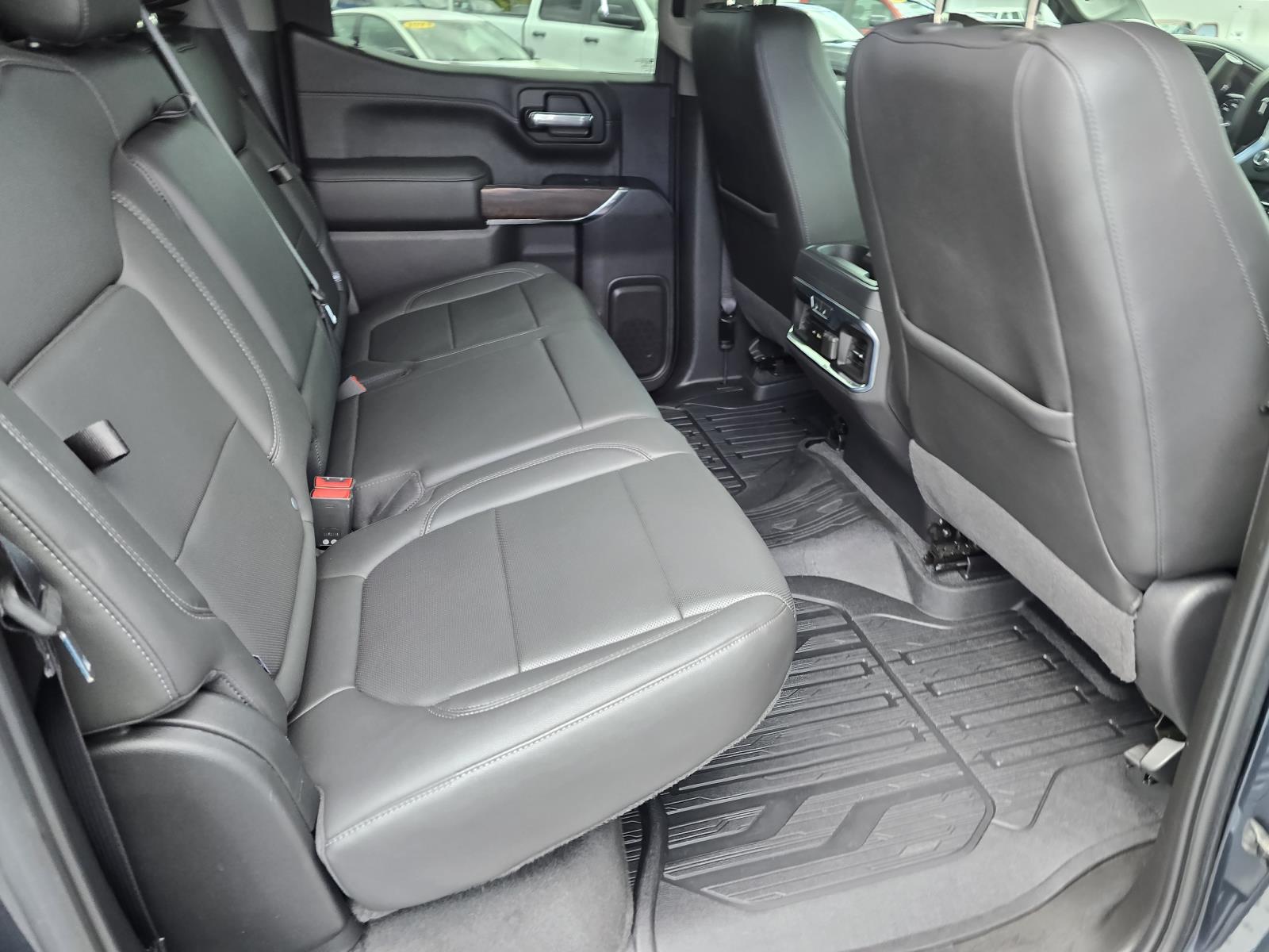 2020 GMC Sierra 1500 SLT - Photo 19