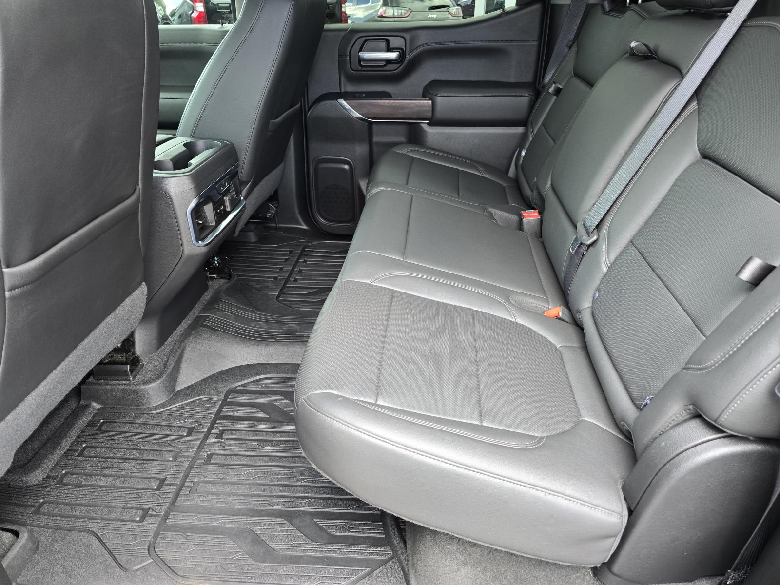 2020 GMC Sierra 1500 SLT - Photo 10