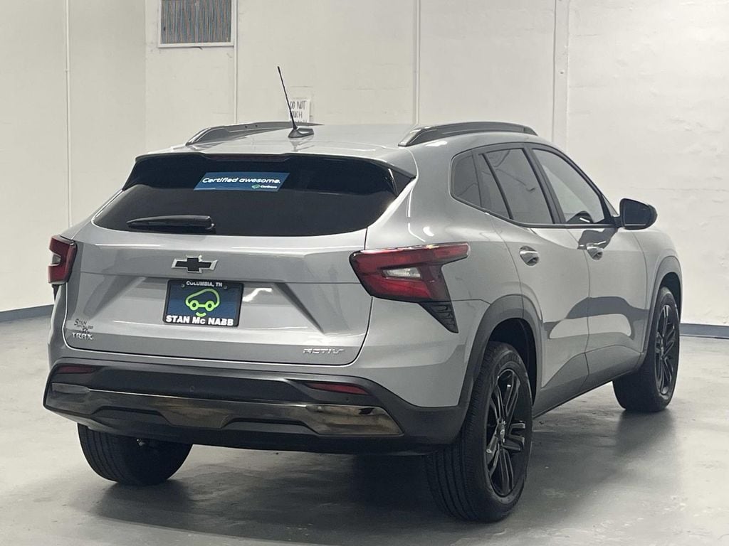 2025 Chevrolet Trax Activ - Photo 7
