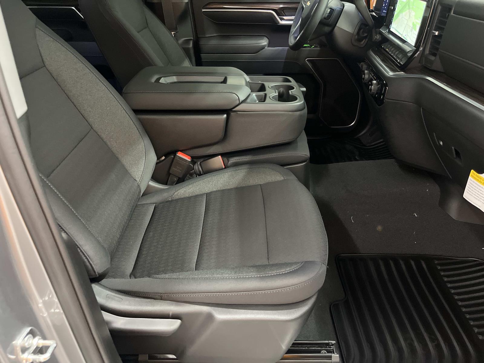 2026 Chevrolet Silverado 1500 LT - Photo 28