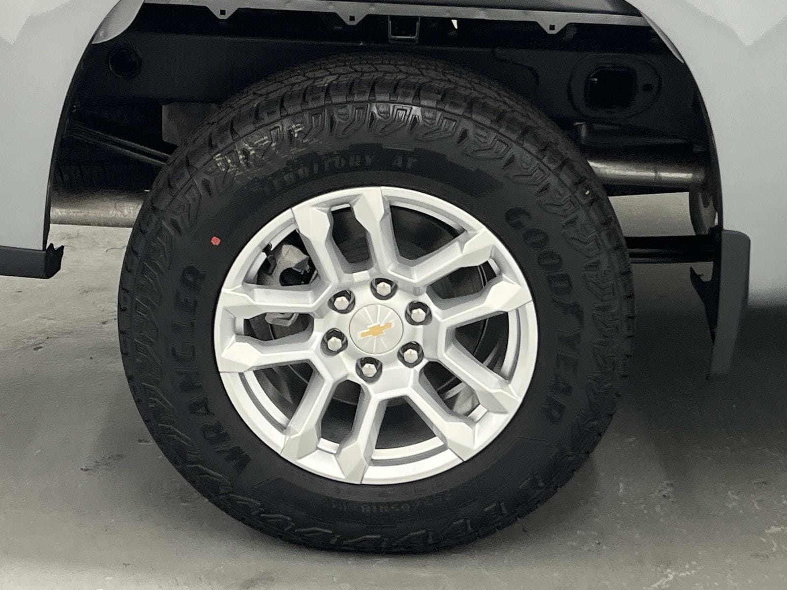 2026 Chevrolet Silverado 1500 LT - Photo 9