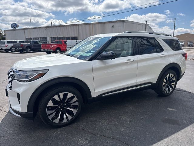 2026 Ford Explorer Platinum - Photo 2