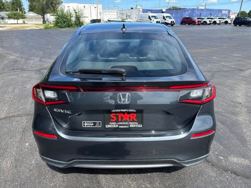 Used 2023 Honda Civic EX-L Hatchback