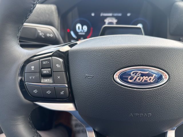 2026 Ford Explorer Platinum - Photo 23
