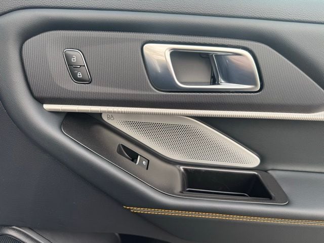 2026 Ford Explorer Tremor - Photo 16