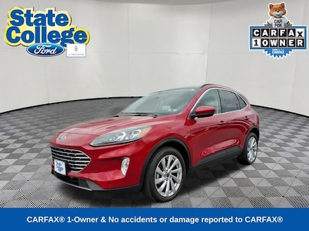 2022 Ford Escape Hybrid Titanium SUV
