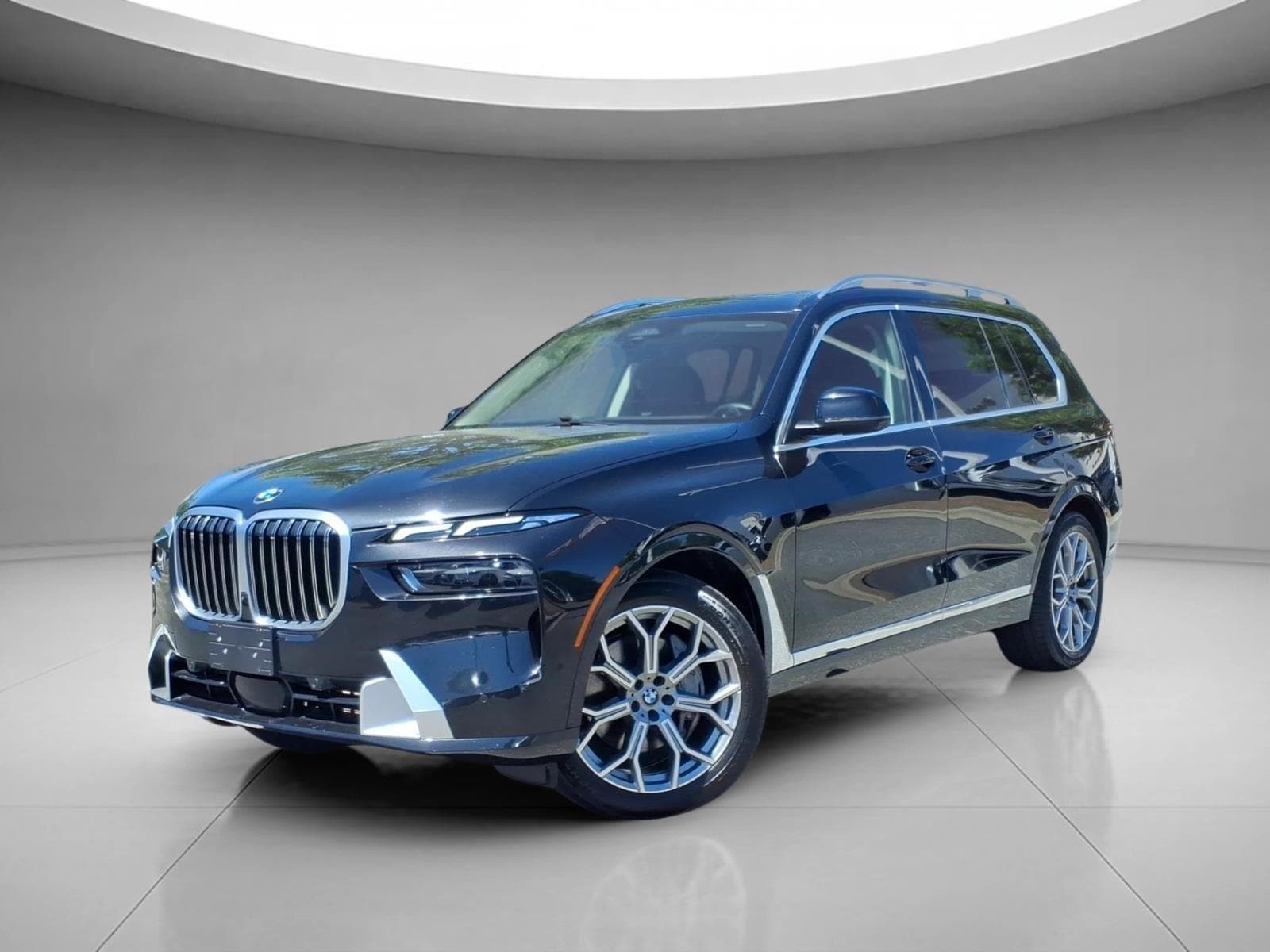 2023 BMW X7 40i