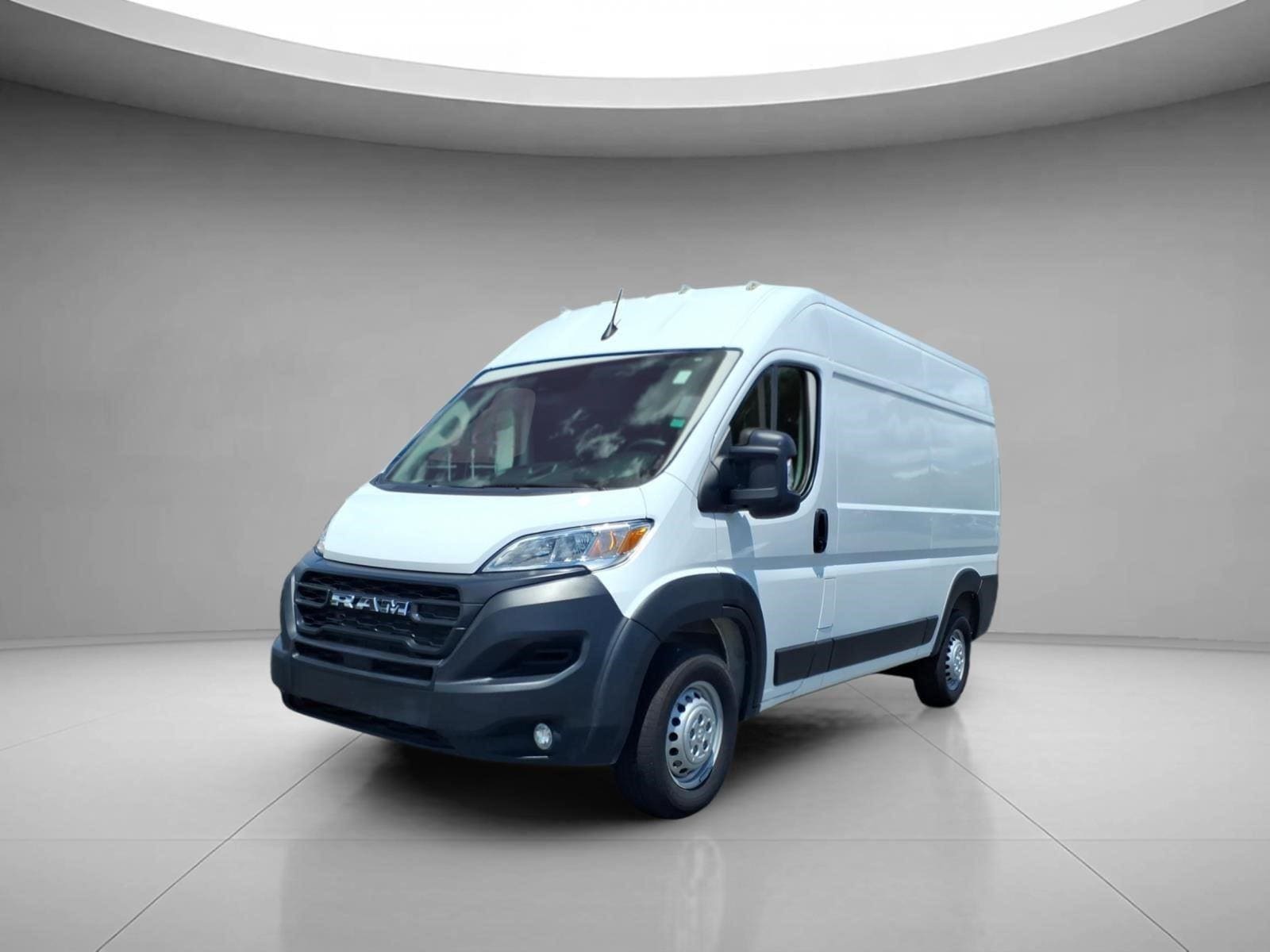 2025 RAM ProMaster Cargo Van Base