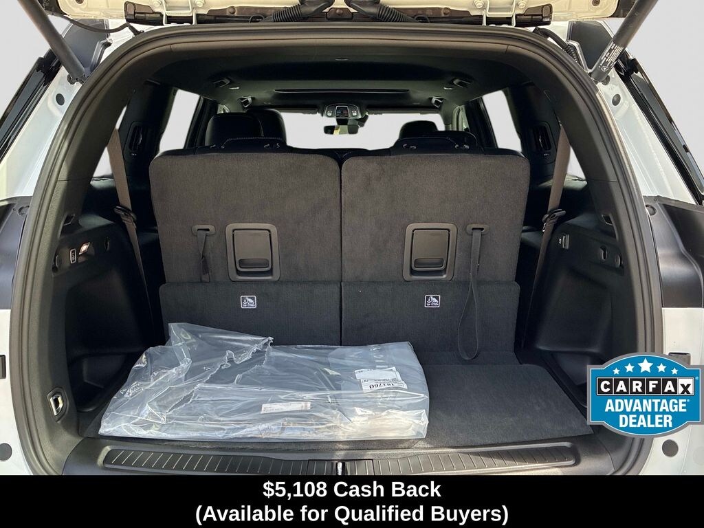 New 2026 Jeep Grand Cherokee L LAREDO ALTITUDE 4X4 Sport Utility