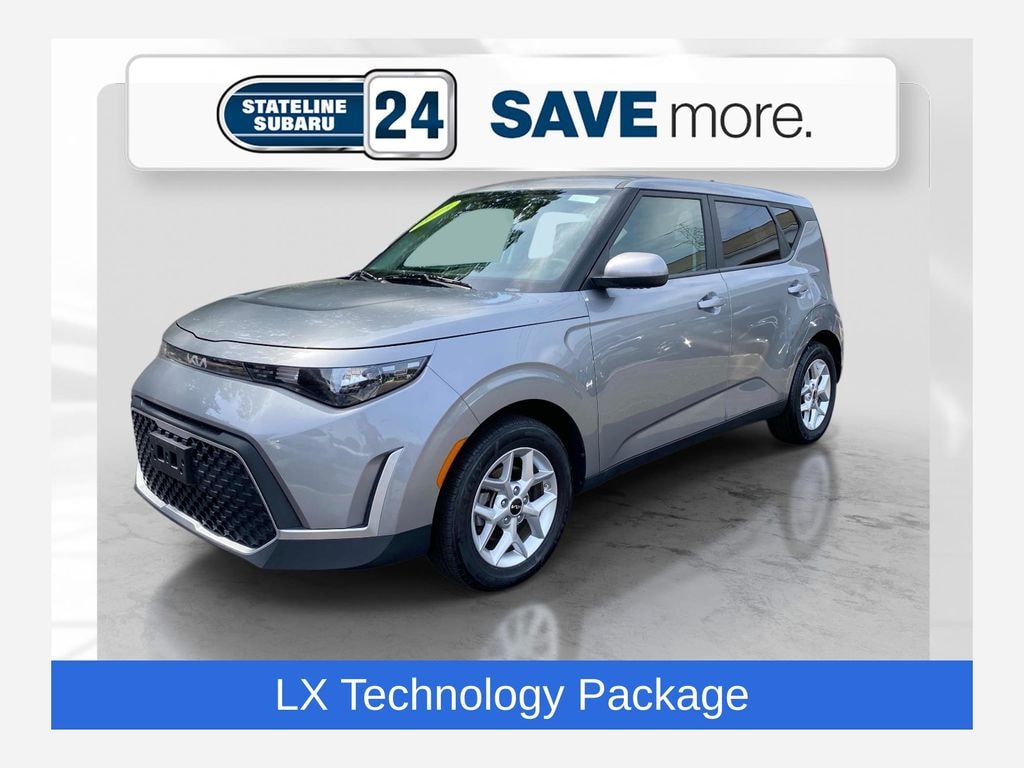 Used 2025 Kia Soul LX Hatchback