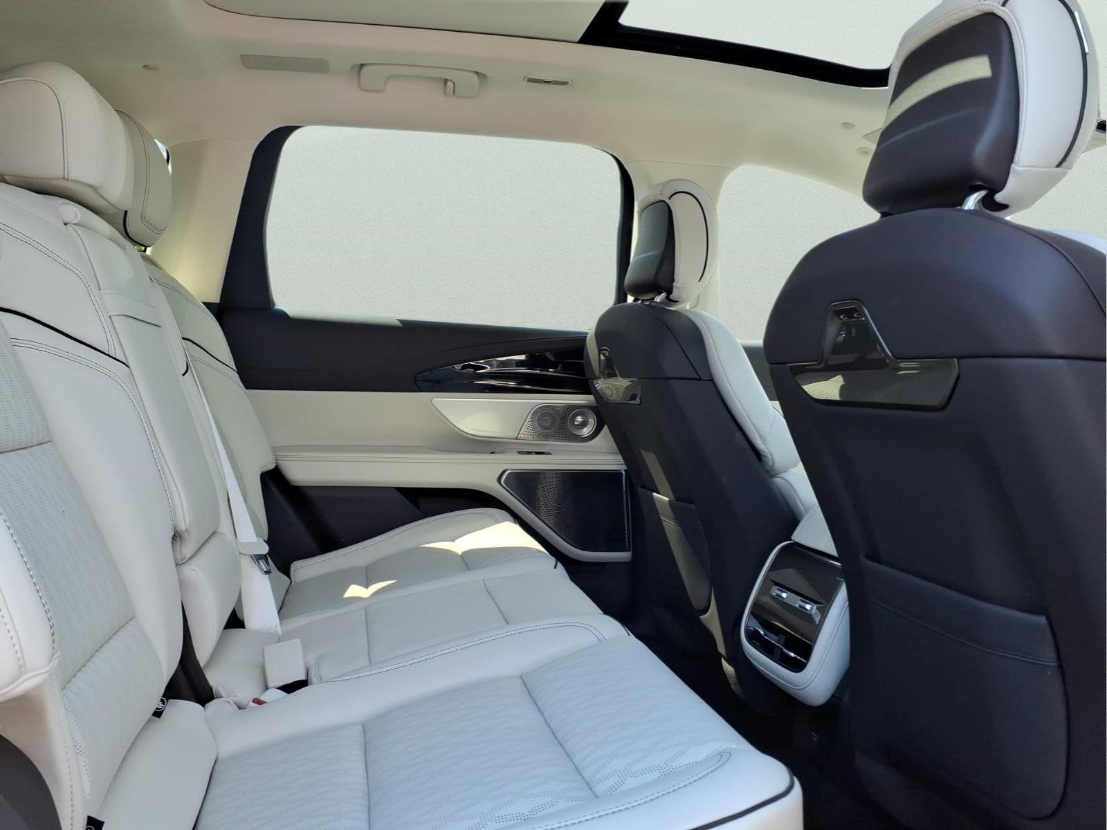 2026 Lincoln Nautilus Black Label - Photo 7