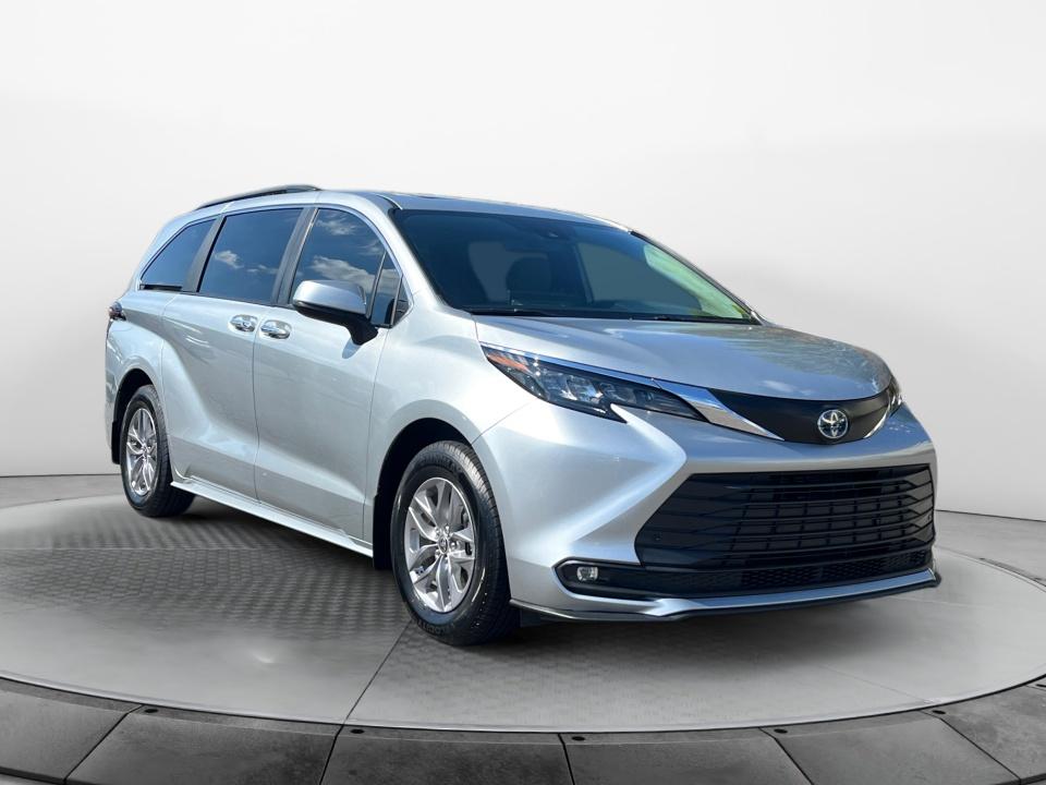  Toyota Sienna